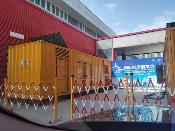 常山发电车出租-发电机无电压或电压太低怎么办？